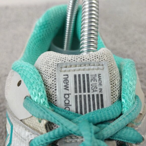 New Balance 1540 V2 Womens Size 8.5 WIDE Shoes Gray Teal Lace Up Athletic USA - Picture 6 of 12